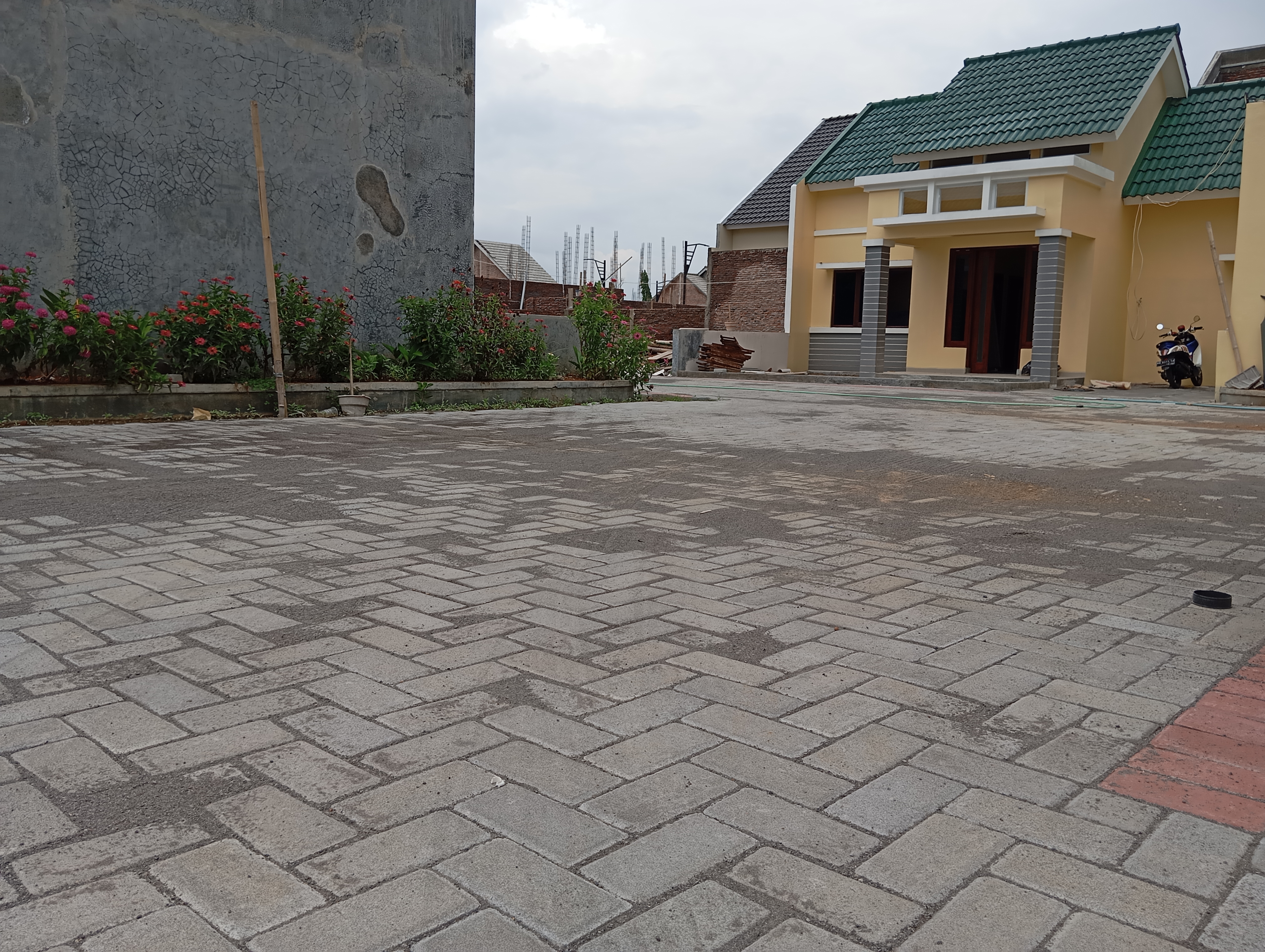 Proyek Paving Block 10